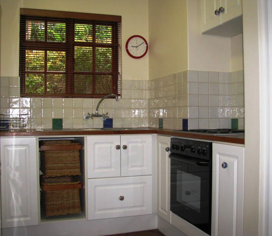 Bakoven Cottage Fokváros Szoba fotó